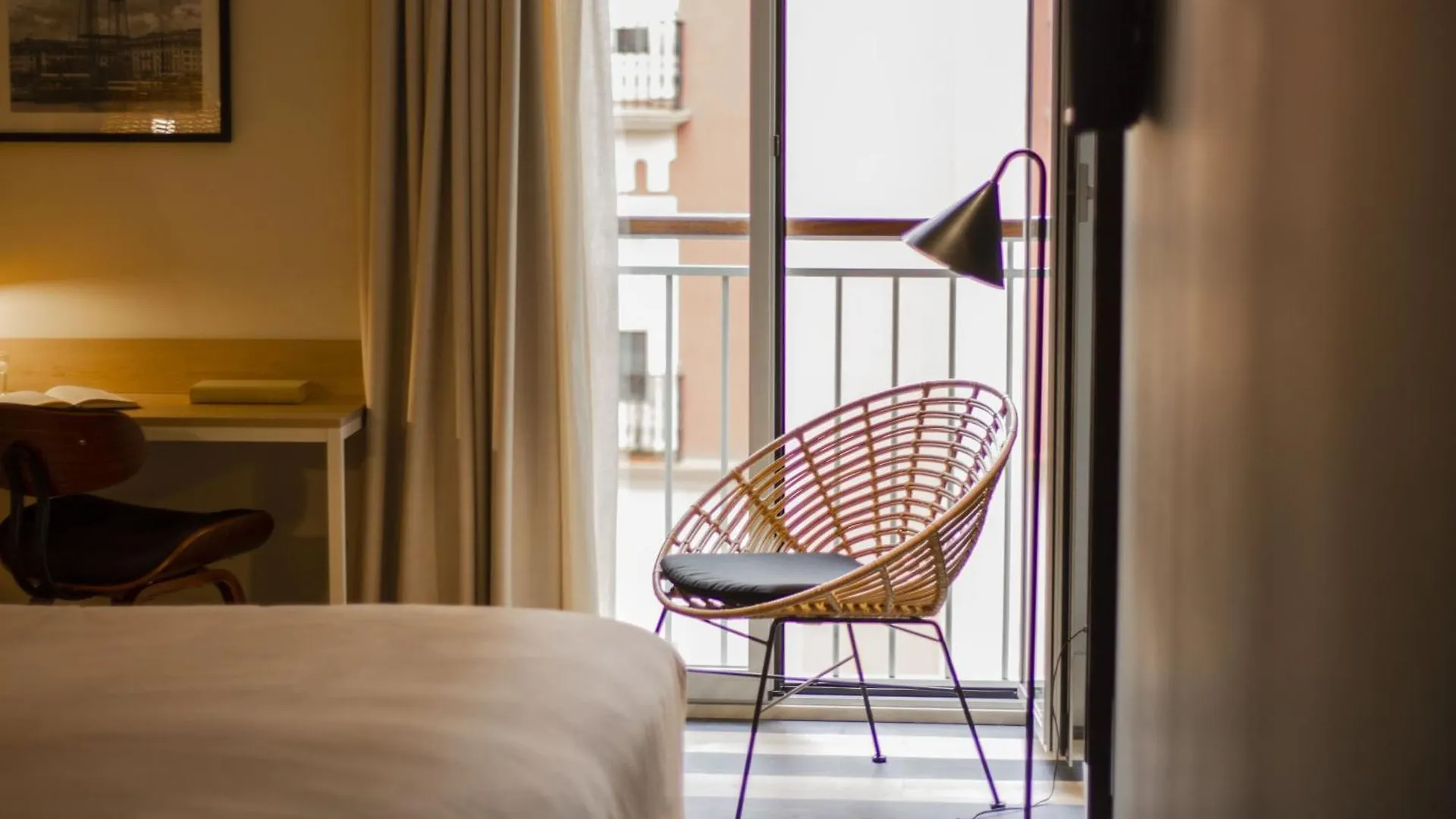 Hotel Bilbao Jardines