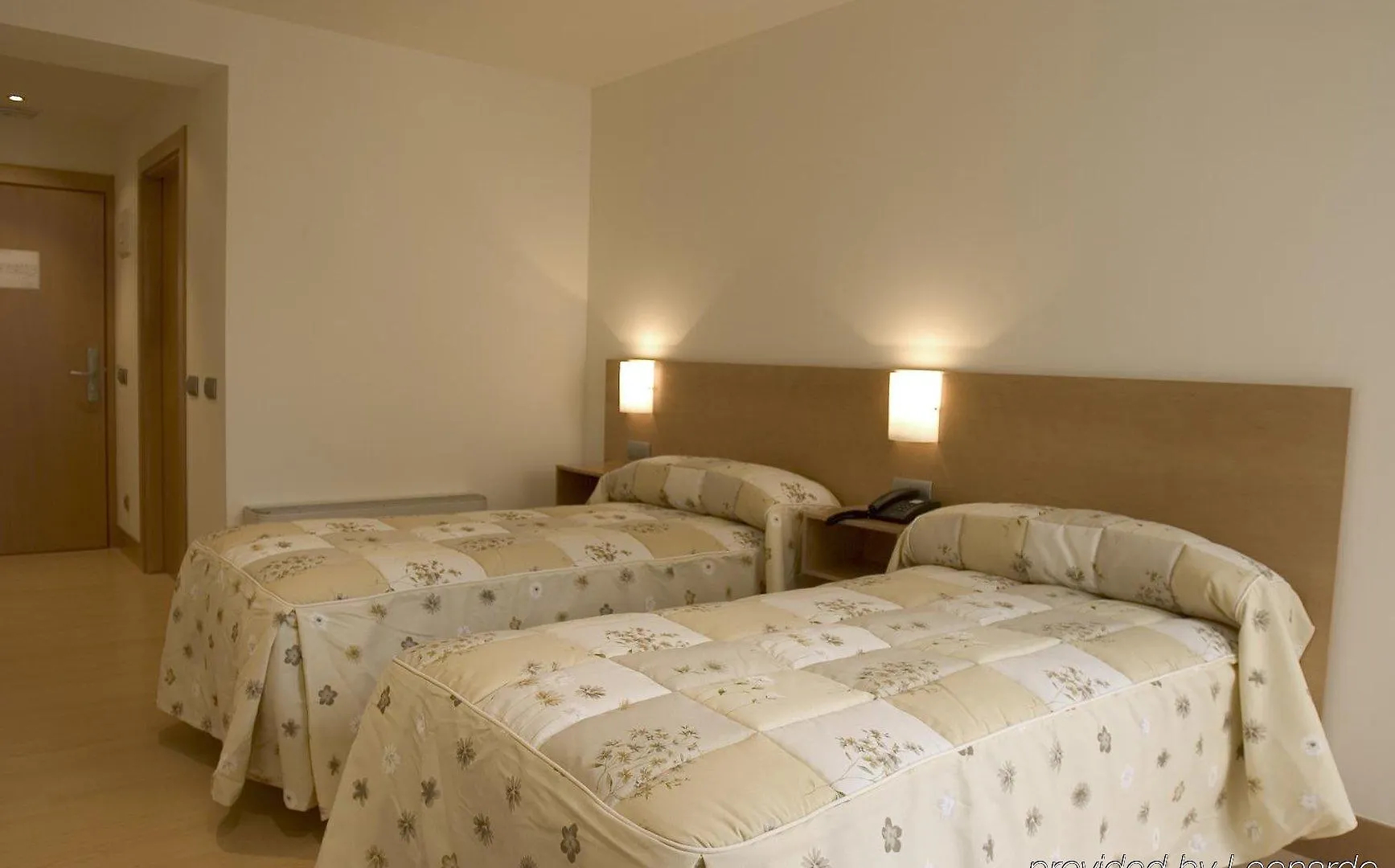 Hotel Bilbao Jardines