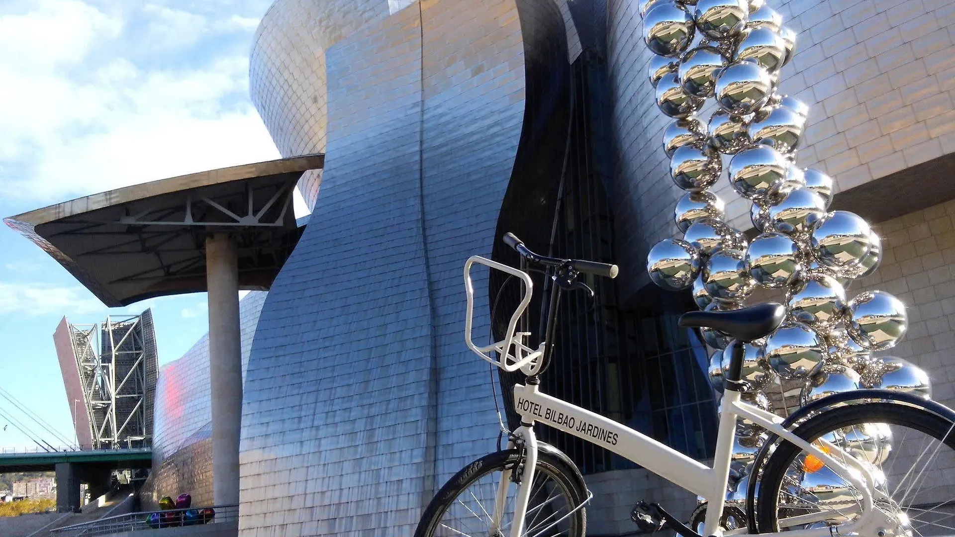 Hotel Bilbao Jardines