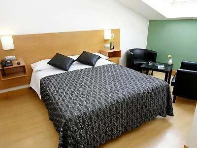 Room Select Bilbao Hotel